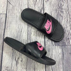 pink nike flip flops